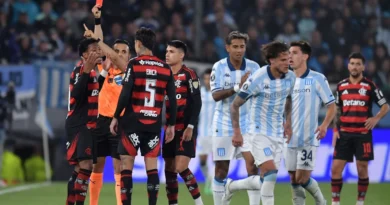 Veja como a imprensa destacou Racing X Flamengo ‘inédito tetra…’ Veja como a imprensa destacou Racing X Flamengo ‘inédito tetra…’